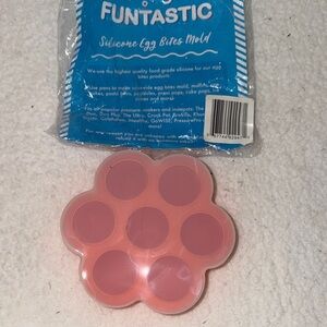 Funtastic Silicone Egg Bites Mold in Orange